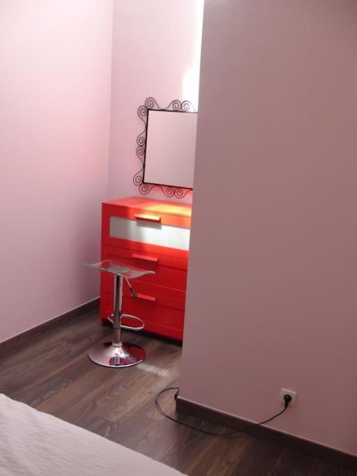 Trendy 1 Room Paris13 Luaran gambar
